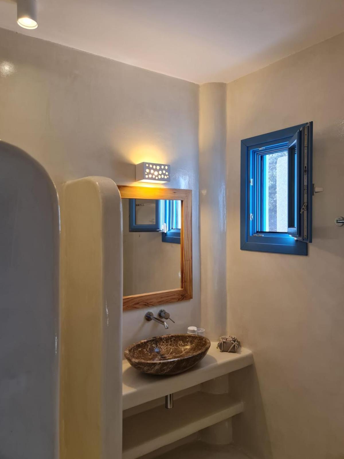 Livadia  Tilos Villa מראה חיצוני תמונה