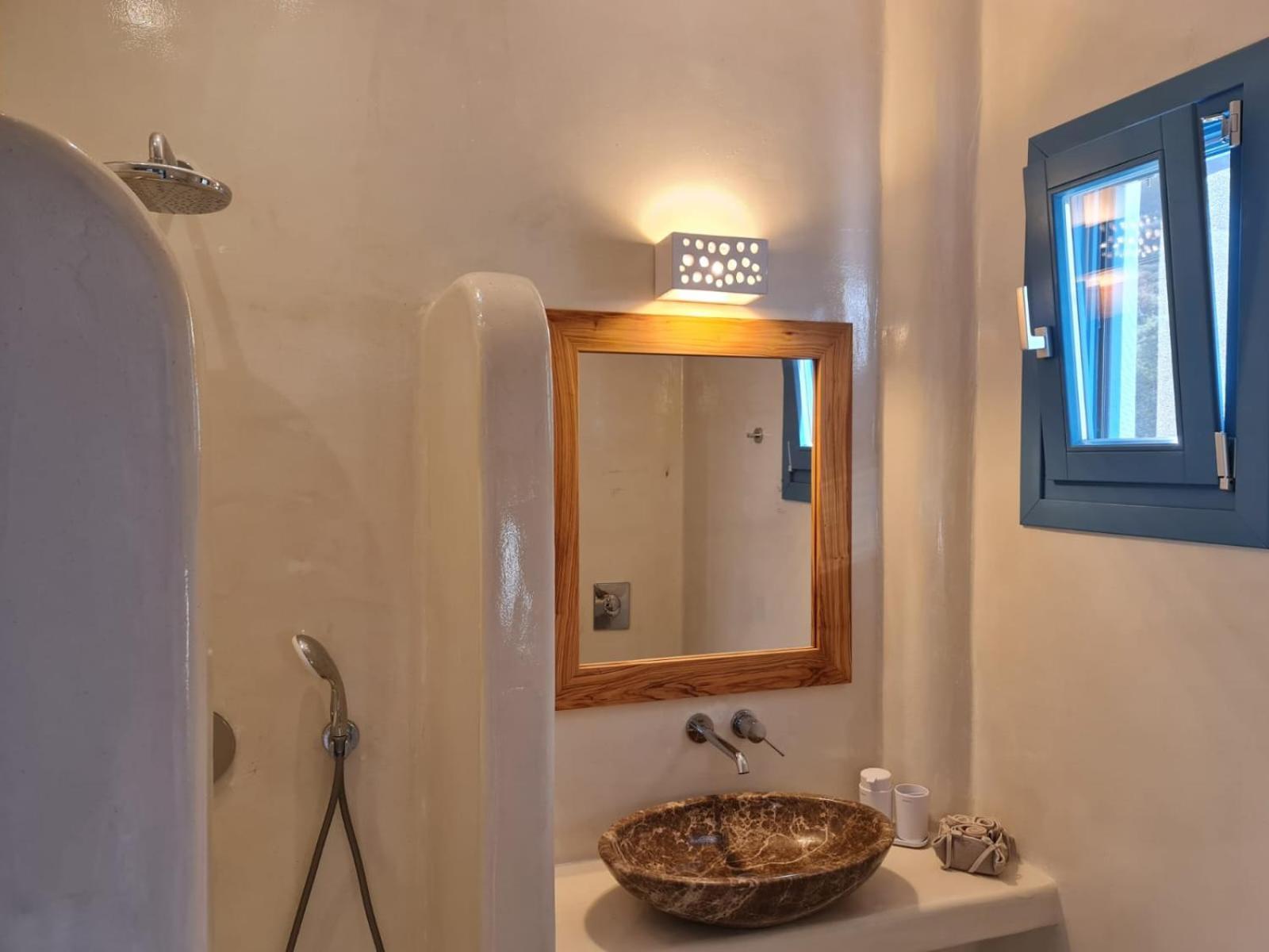 Livadia  Tilos Villa מראה חיצוני תמונה